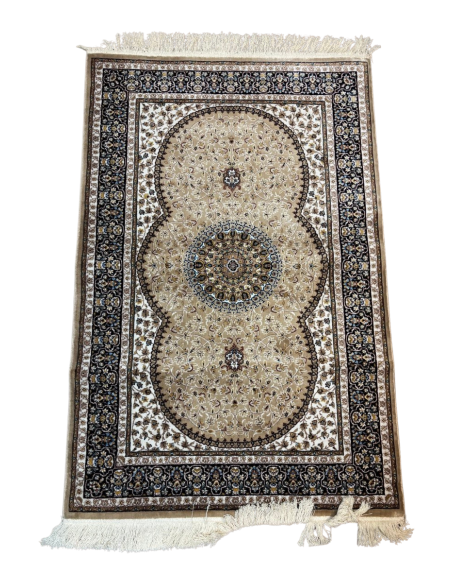 Persian Rug 228-1
