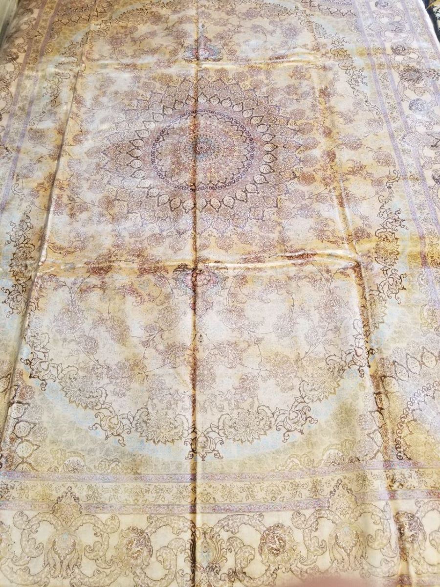 Persian Hand Loom Silk Rug 200 SOLD