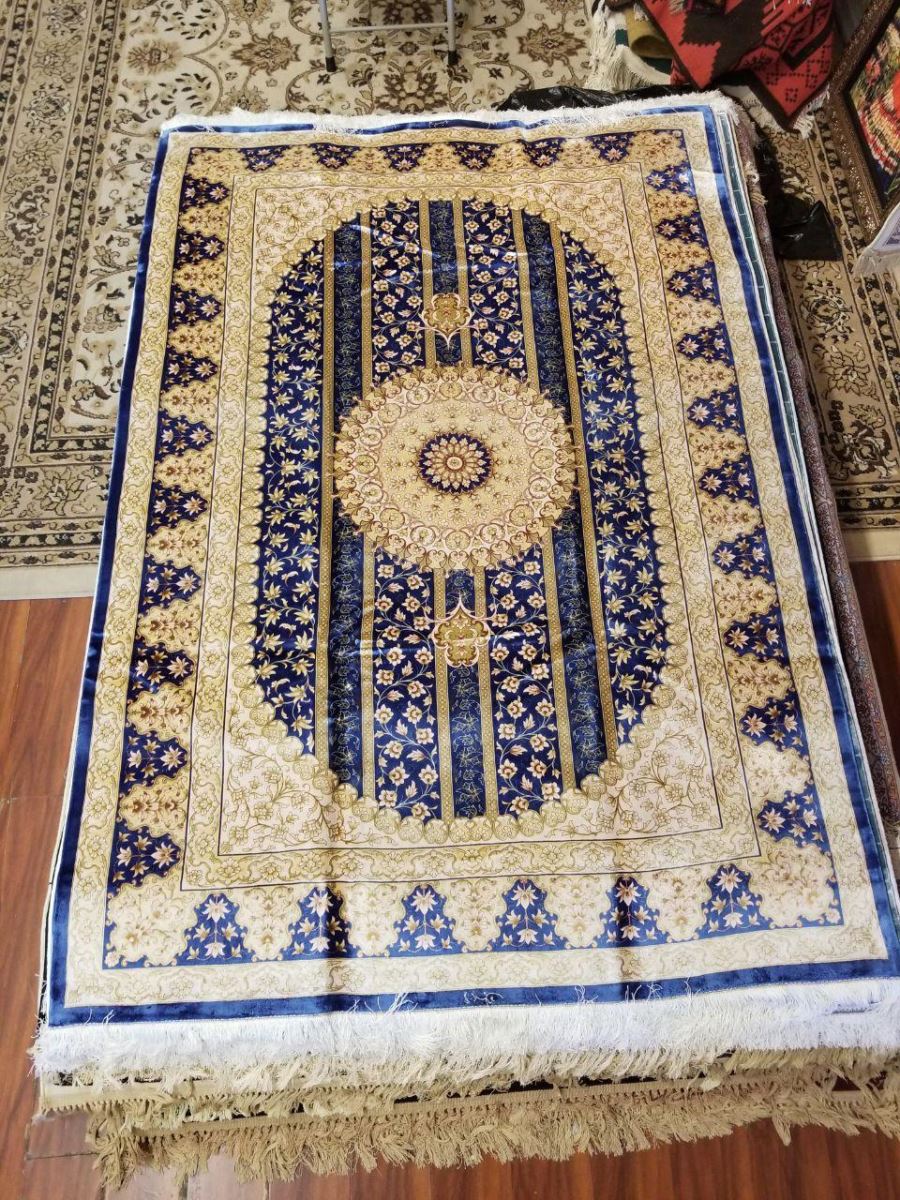 Persian Hand Loom Silk Rug 186